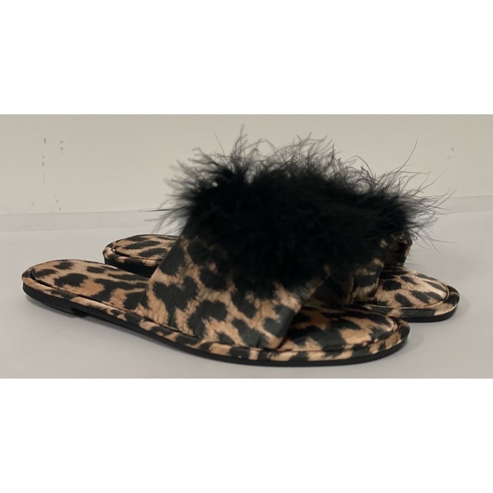 NWOB INC International Concepts Slip-On Leopard Print Slippers Size M (7-8)